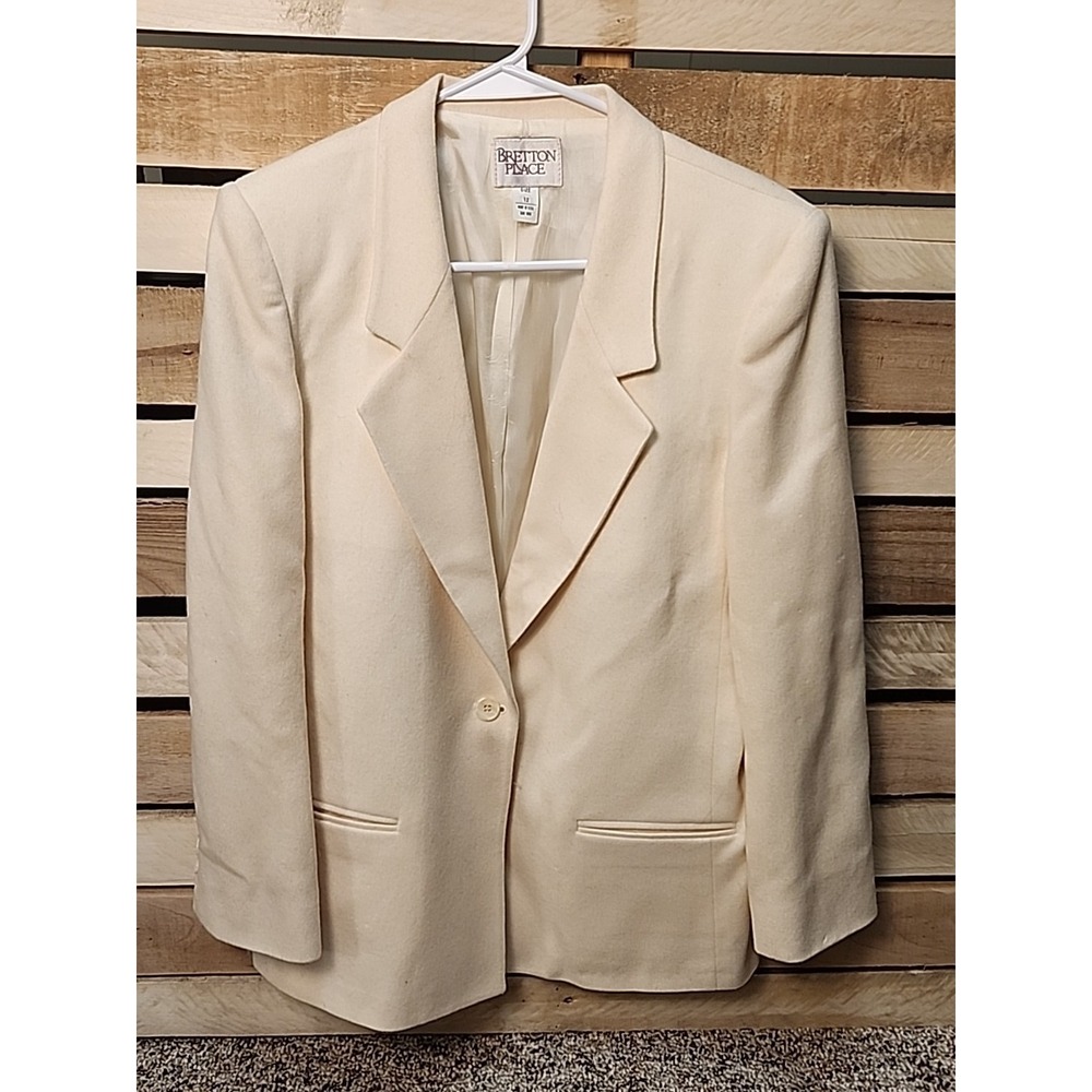 Vintage Bretton Place Ivory Wool Size 12 Womans Blazer
